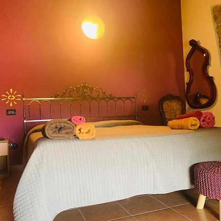 Agriturismo La Pace Villa Valeggio sul Mincio Exterior foto